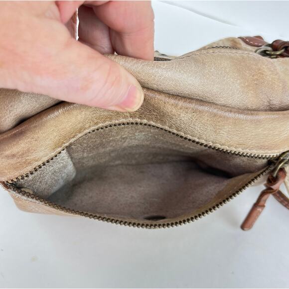 Alchemia AU 79 Supple Leather Cross Body Bag - Picture 8 of 11